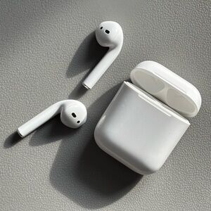 AirPods gen 2